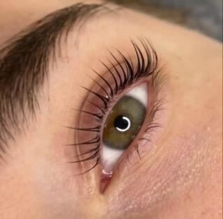 ✨Transform Your Look with a Korean Lash Lift!✨ 
Say goodbye to mascara and hello to effortlessly stunning lashes. Our Korean lash lift enhances your natural beauty, giving you that perfect, curled, and lifted look that lasts for weeks. 💖 
Book your appointment today and wake up ready to slay every day! 🌟 
#LashLift #KoreanLashLift #BeautyBoost #EffortlessGlam #NaturalBeauty #LashGoals
#chicagokoreanlashlift #chicagokoreanlashliftandtint #koreanskincare #selfcare #naturalcurls #naturallashes